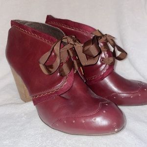 Chelsea Crew Ankle Boots